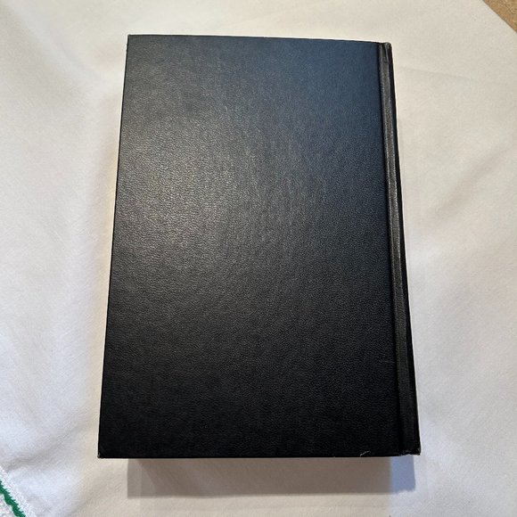 ANN LANDERS Encyclopedia A to Z - Volume II - Picture 6 of 8